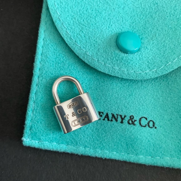 [SOLD] Tiffany & Co 1837 Padlock Chain Bracelet - Picture 5 of 5